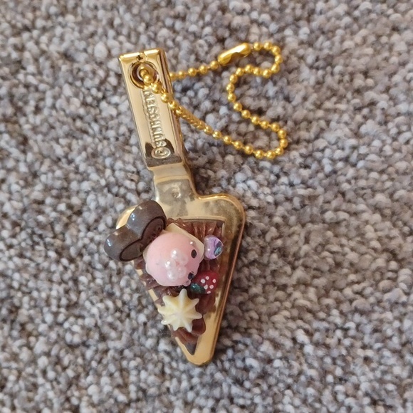 Keychain - Picture 2 of 2